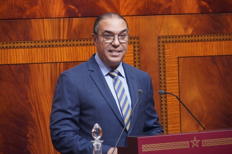 أوزين يسائل وزير النقل واللوجستيك حول تداعيات قرار “نارسا” بخصوص الدراجات النارية