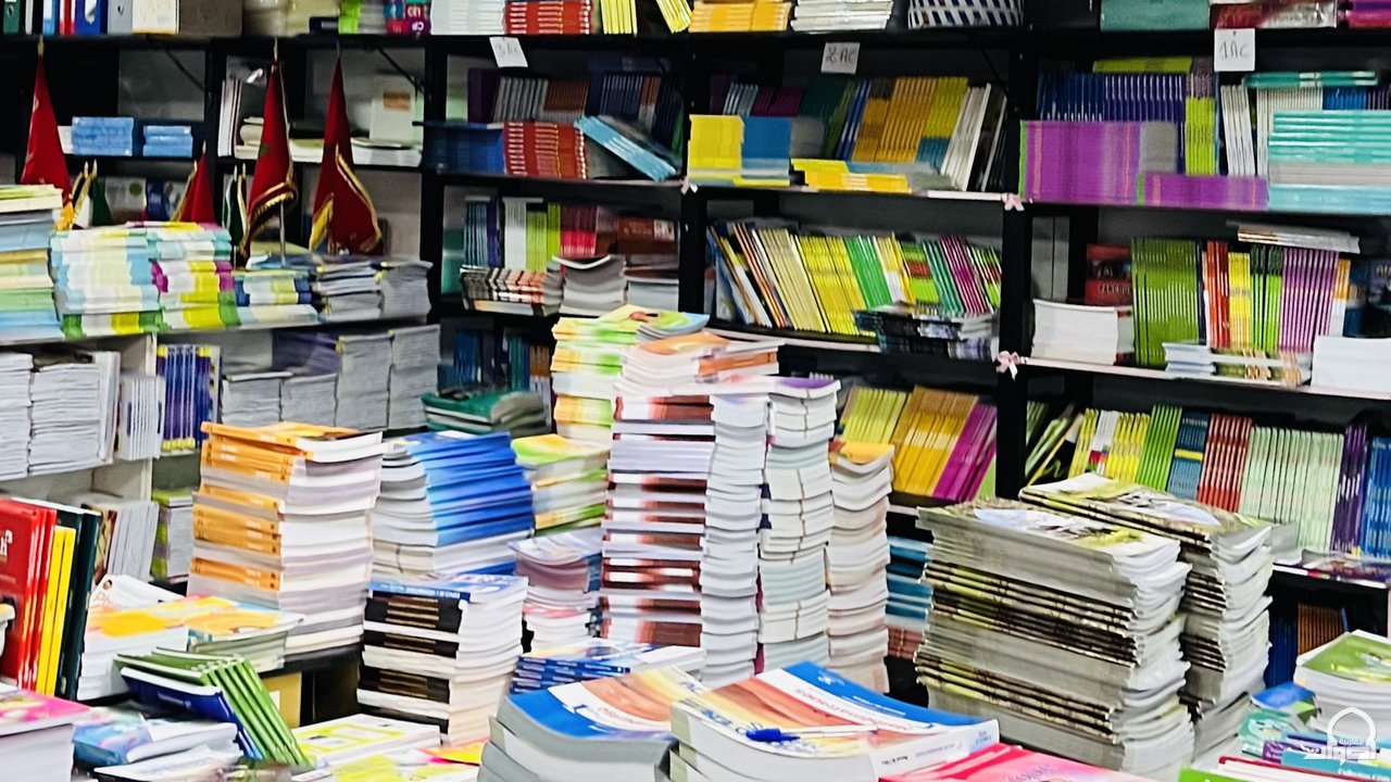 حركية استثنائية بمكتبات مكناس مع اقتراب الدخول المدرسي