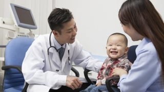 تعزيز المنظومة الصحية.. الأطباء الصينيون خيار المغرب لمواجهة النقص الحاد