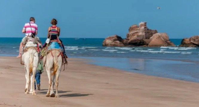 السياحة المغربية.. نمو موسمي يخفي اختلالات مقلقة