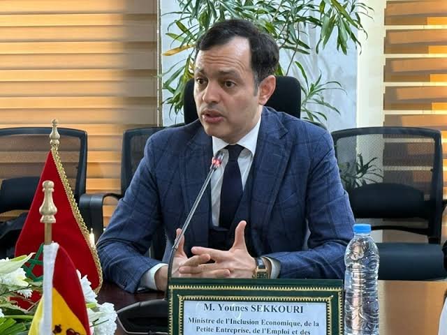 وزارة السكوري تتجه لتعديل مدونة الشغل لتحسين أوضاع حراس الأمن الخاص