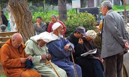 برلماني يحذر من تراجع الخصوبة ويطالب بسياسات لمواجهة الشيخوخة