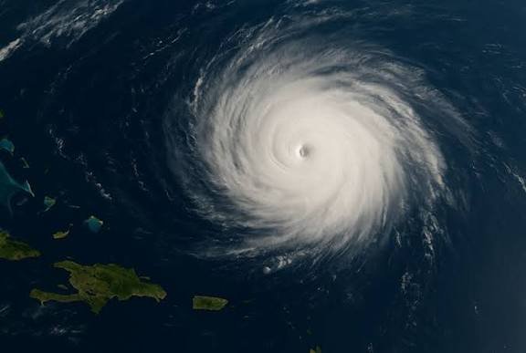 الإقليم الشمالي في أستراليا يتأهب للإعصار المداري “فينا”