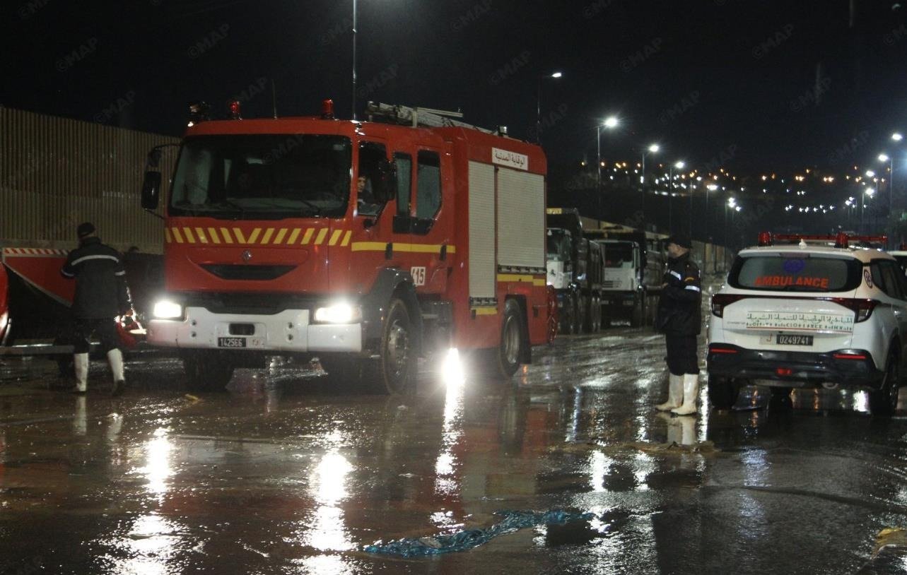 اليقظة أولا: الوقاية المدنية تقدم دليلا عمليا لمواجهة مخاطر الفيضانات والتقلبات الجوية في المغرب