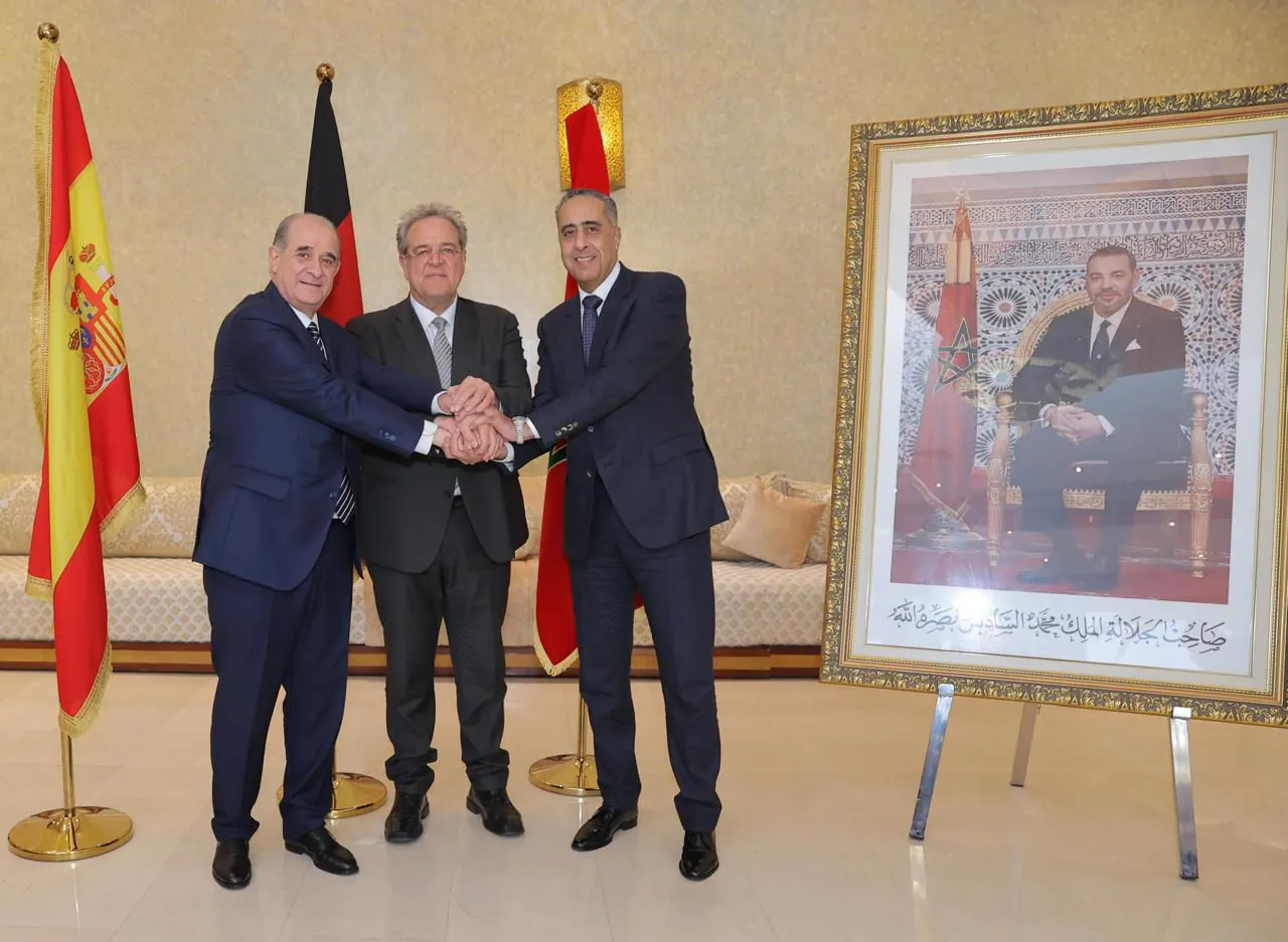 عبد اللطيف حموشي يترأس اجتماعا أمنيا رفيع المستوى بالرباط