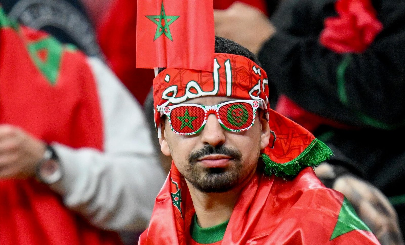 كرة القدم.. هل أصبحت اللعبة دستورًا غير مكتوب للمغاربة ؟