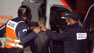 الأمن يوقف مروجي أقراص مهلوسة ويصادر آلاف الحبوب المخدرة بأكادير ومكناس