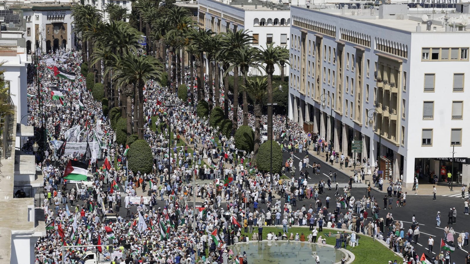 فيديو يشعل المنصات… كيف تحولت مسيرة قديمة في الرباط إلى ‘احتجاجات وهمية’ في فبراير 2026؟