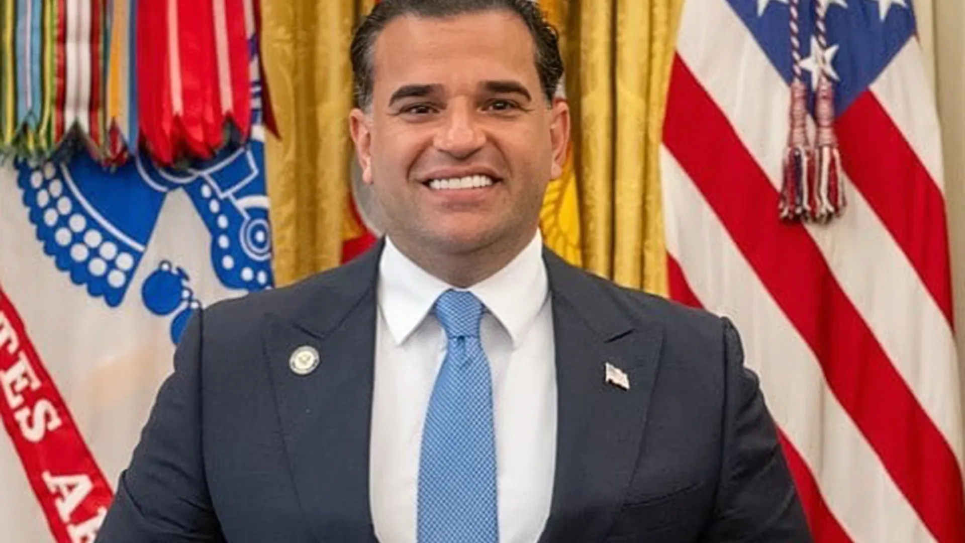 زلزال دبلوماسي في واشنطن وبغداد… رحيل مبعوث ترامب إلى العراق يفتح أبواب الأسئلة الكبرى!