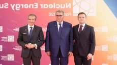 أخنوش يمثل الملك في قمة الطاقة النووية.. المغرب يحضر في قلب نقاش الأمن الطاقي العالمي