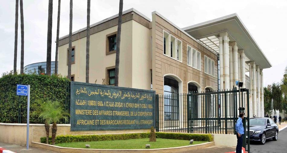 الخارجية تحدث خلية أزمة لمواكبة أوضاع الجالية المغربية بالشرق الأوسط