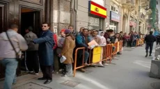 قرار حكومي في إسبانيا يشعل الجدل… استثناء “الحالات الخاصة” يربك البوليساريو