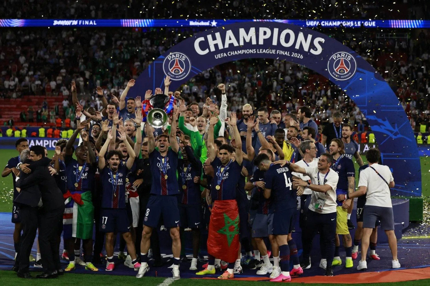 باريس سان جيرمان يحافظ على العرش الأوروبي ويتوج بدوري الأبطال للمرة الثانية