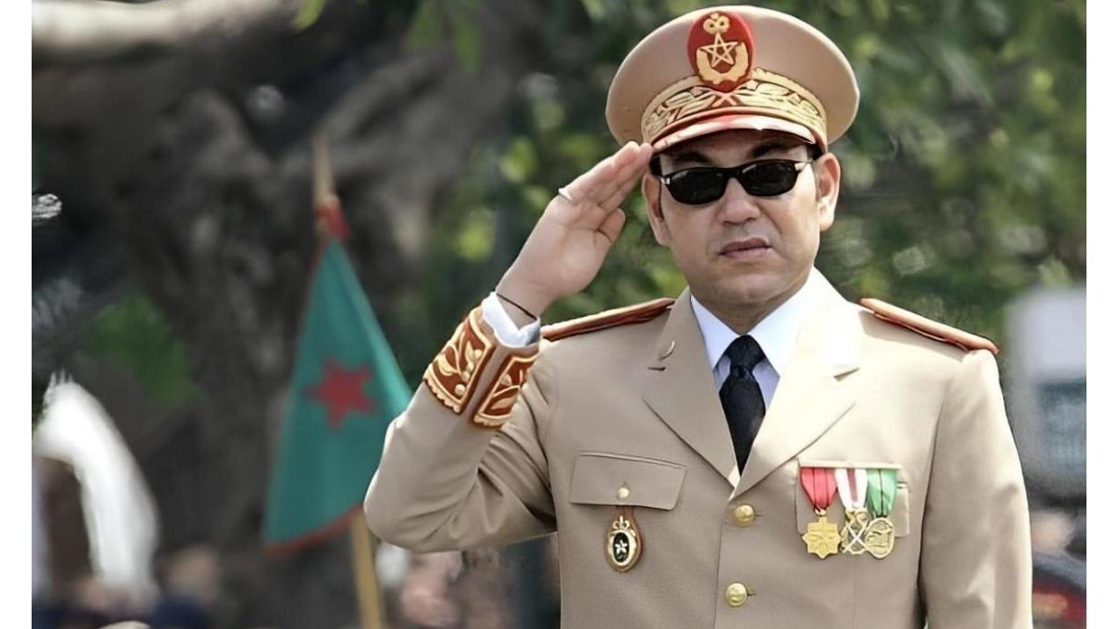 جلالة الملك القائد الأعلى ورئيس أركان الحرب العامة للقوات المسلحة الملكية يوجه الأمر اليومي للقوات المسلحة الملكية بمناسبة الذكرى ال 70 لتأسيسها
