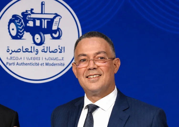لقجع يشعل السباق الانتخابي.. و”البام” يترقب قراره النهائي
