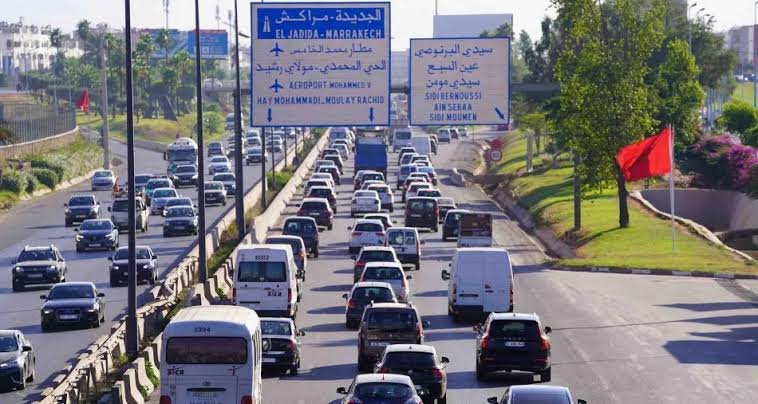 موجة حر تصل إلى 46 درجة.. “الطرق السيارة” تدعو السائقين إلى الحذر