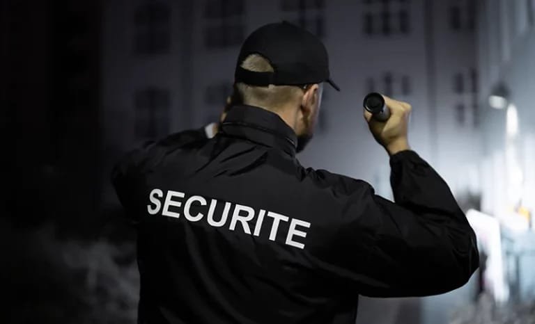 قانون جديد ينهي نظام 12 ساعة لأعوان الحراسة الخاصة بالمغرب