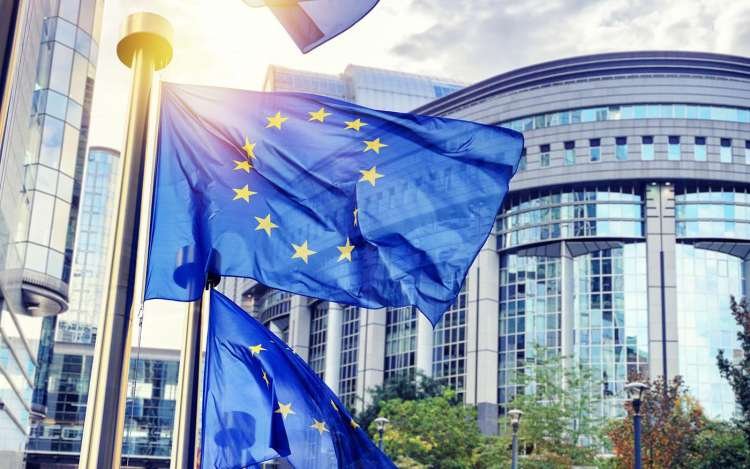 ست دول أوروبية تضغط لفرض ضريبة استثنائية على أرباح شركات النفط