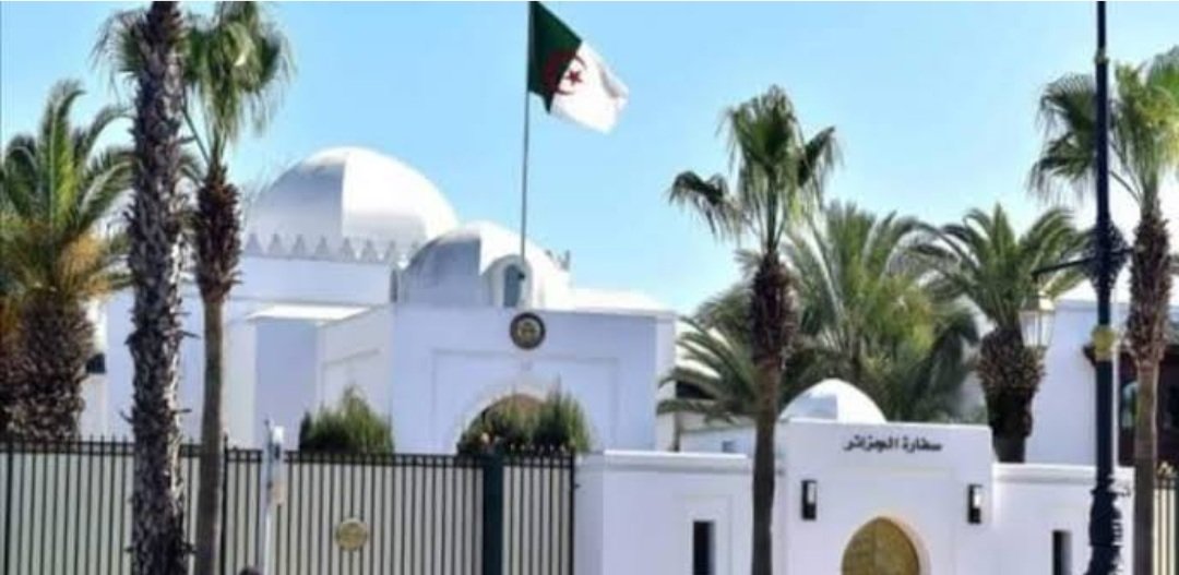الجزائر تنهي مهام قنصلها بوجدة وتنقله إلى لندن