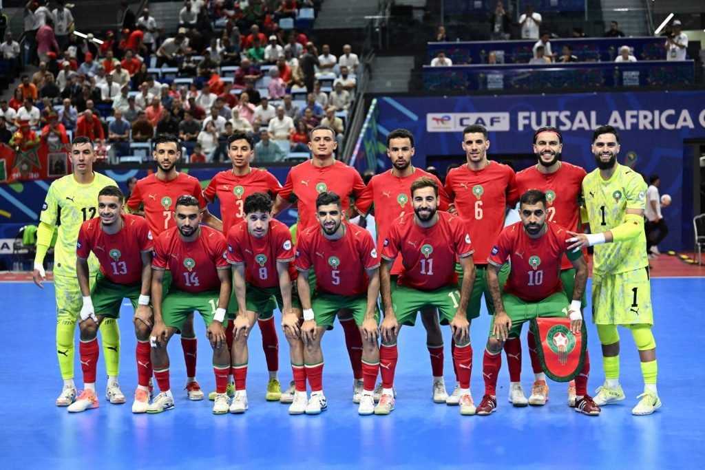 أسود الفوتسال يكتسحون أنغولا بخماسية ويتوجون أبطالاً لإفريقيا